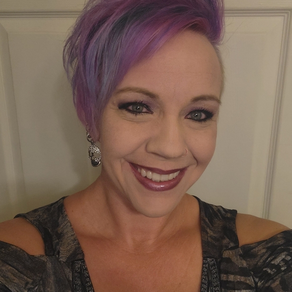 Meet your posher - Picture 5 of 5